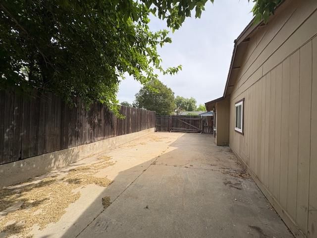 6815 Duckling Way, Sacramento, CA 95842