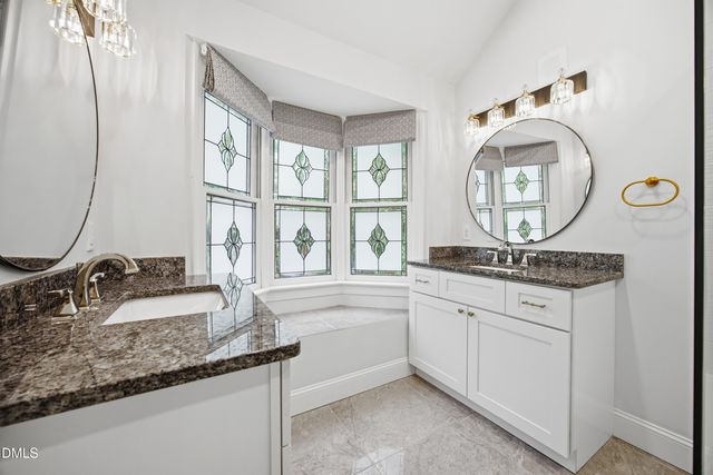 2204 Oxford Hills Drive, Raleigh, NC 27608