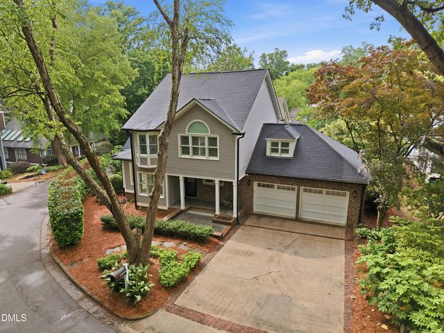 2204 Oxford Hills Drive, Raleigh, NC 27608