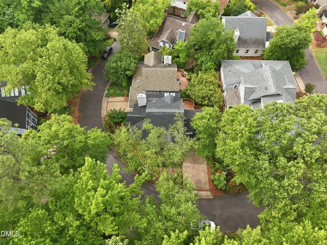 2204 Oxford Hills Drive, Raleigh, NC 27608