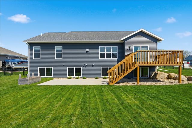 5754 Ridge Stone Ln, Marion, IA 52302