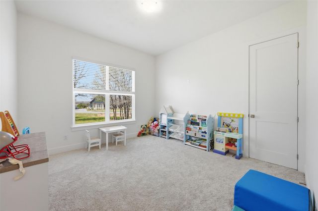 1033 Annabelles Avenue, Weatherford, TX 76087