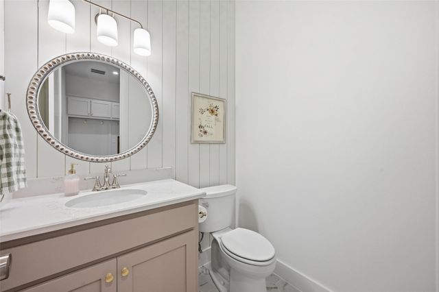 1033 Annabelles Avenue, Weatherford, TX 76087