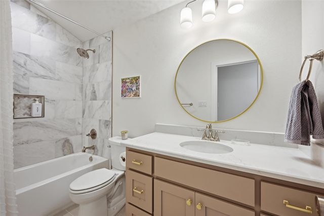 1033 Annabelles Avenue, Weatherford, TX 76087