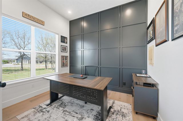 1033 Annabelles Avenue, Weatherford, TX 76087