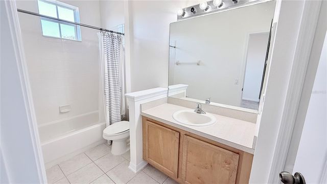 10424 KIPLINGER LANE 239, Orlando, FL 32829