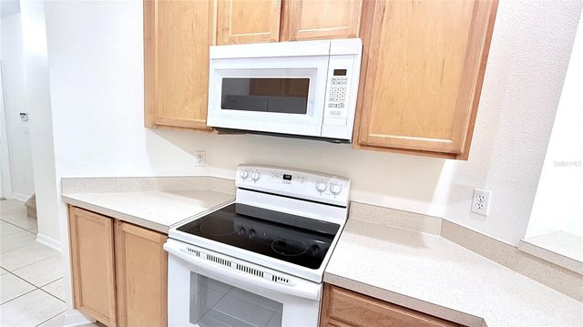 10424 KIPLINGER LANE 239, Orlando, FL 32829