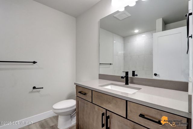 8803 Chalk Hill Loop, Anchorage, AK 99502