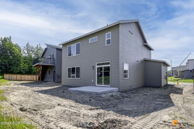 8803 Chalk Hill Loop, Anchorage, AK 99502
