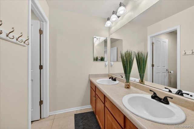 2955 Night Song Way, Castle Rock, CO 80109