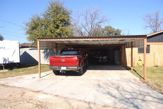 801 Westridge Circle, Breckenridge, TX 76424