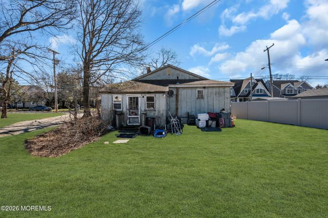 723 Howe Street, Point Pleasant, NJ 08742
