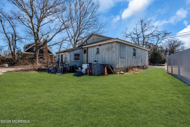 723 Howe Street, Point Pleasant, NJ 08742