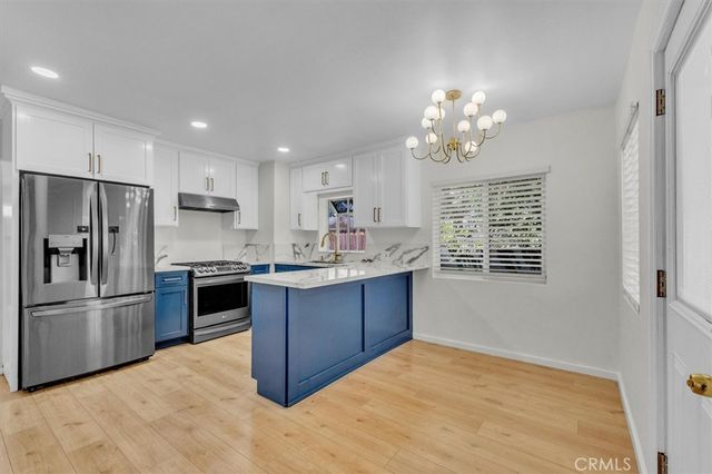 7015 Amigo, Reseda, CA 91335