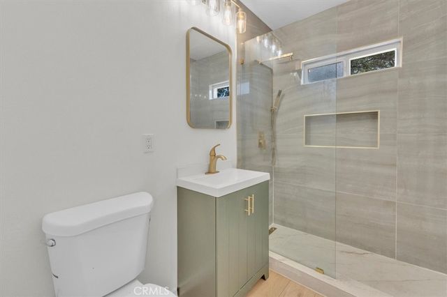 7015 Amigo, Reseda, CA 91335