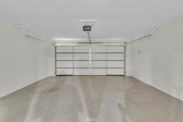 7015 Amigo, Reseda, CA 91335