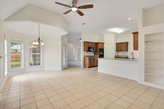 115 LEWIS FAIRWAY CIR, Oakland, TN 38060