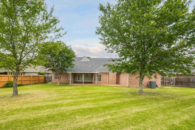 115 LEWIS FAIRWAY CIR, Oakland, TN 38060