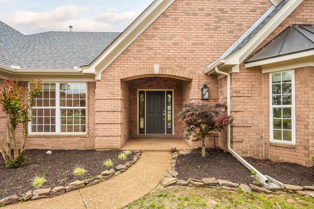 115 LEWIS FAIRWAY CIR, Oakland, TN 38060