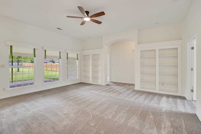 115 LEWIS FAIRWAY CIR, Oakland, TN 38060