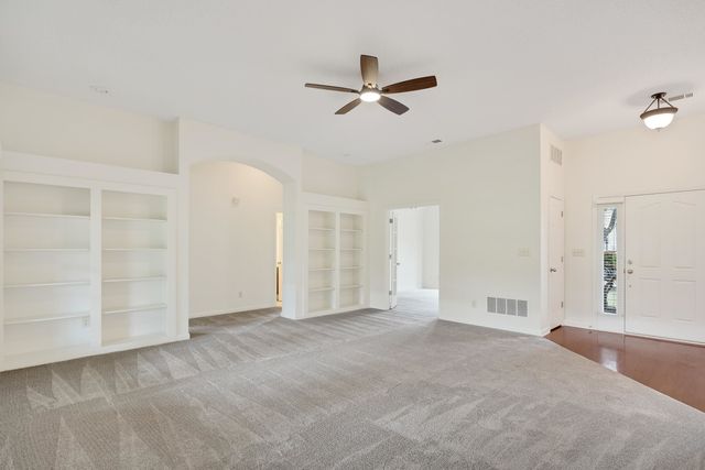 115 LEWIS FAIRWAY CIR, Oakland, TN 38060