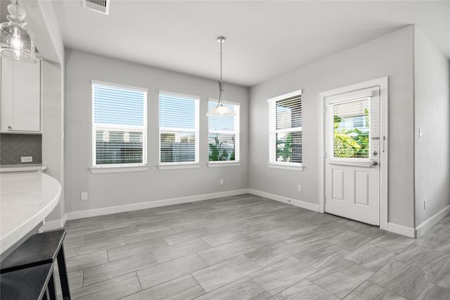1717 Oakdale Mist Drive, Dickinson, TX 77539