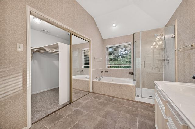 1422 N Yegua River Circle, Sugar Land, TX 77478