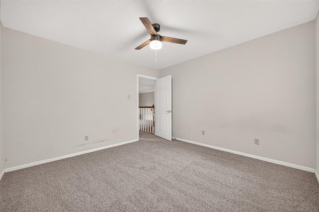 1422 N Yegua River Circle, Sugar Land, TX 77478