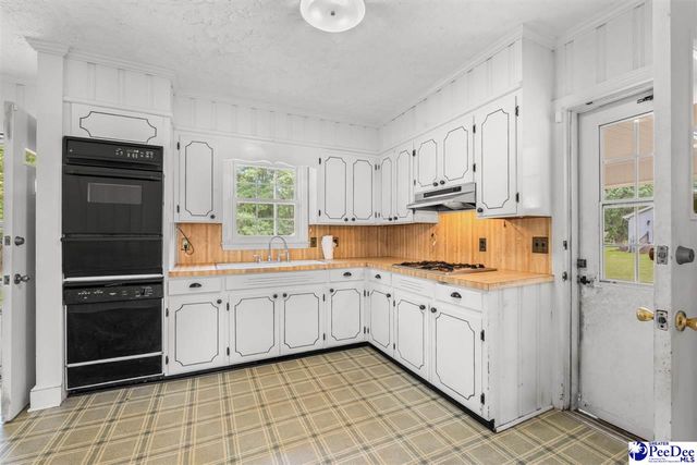 3895 Hwy 430, Nichols, SC 29581