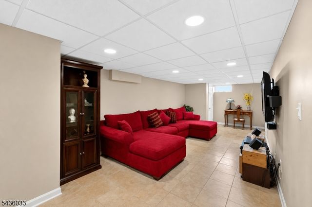 73 JAMES AVENUE, Clark Twp., NJ 07066