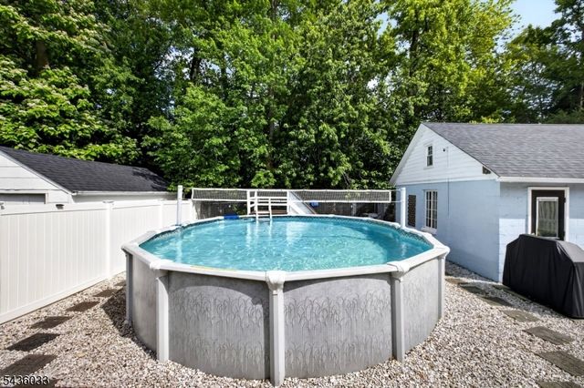 73 JAMES AVENUE, Clark Twp., NJ 07066