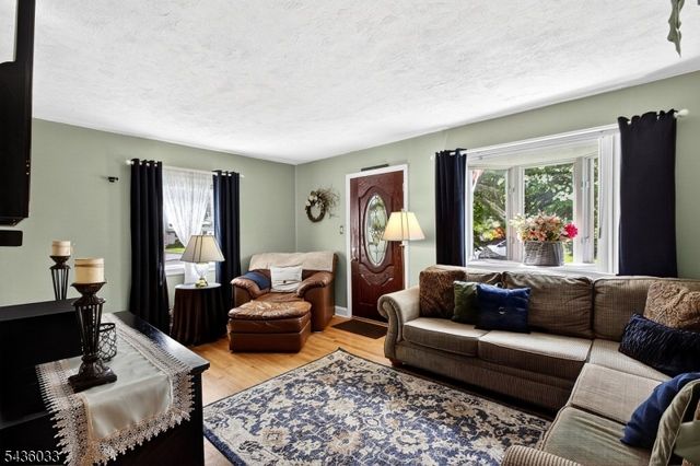 73 JAMES AVENUE, Clark Twp., NJ 07066