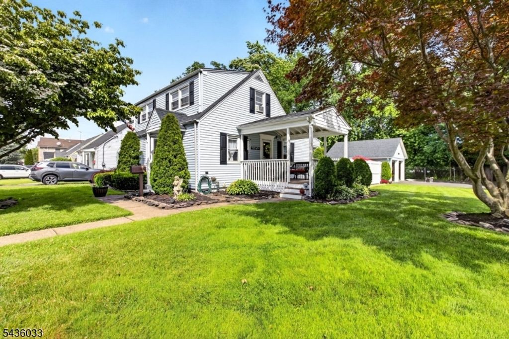 73 JAMES AVENUE, Clark Twp., NJ 07066