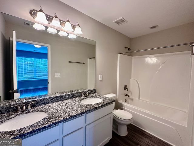 4458 Pinscher Street, Union City, GA 30291