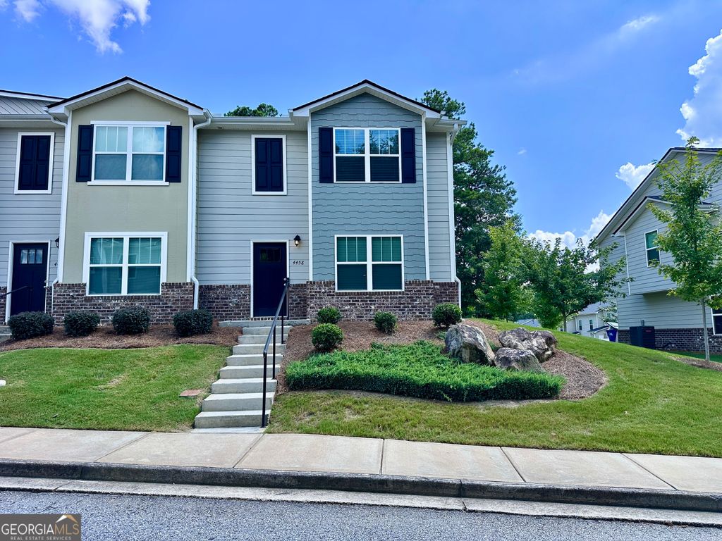 4458 Pinscher Street, Union City, GA 30291
