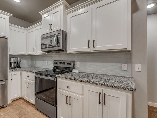 2172 County Street 2973, Blanchard, OK 73010