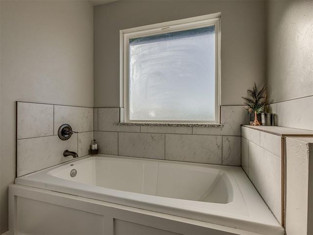 2172 County Street 2973, Blanchard, OK 73010