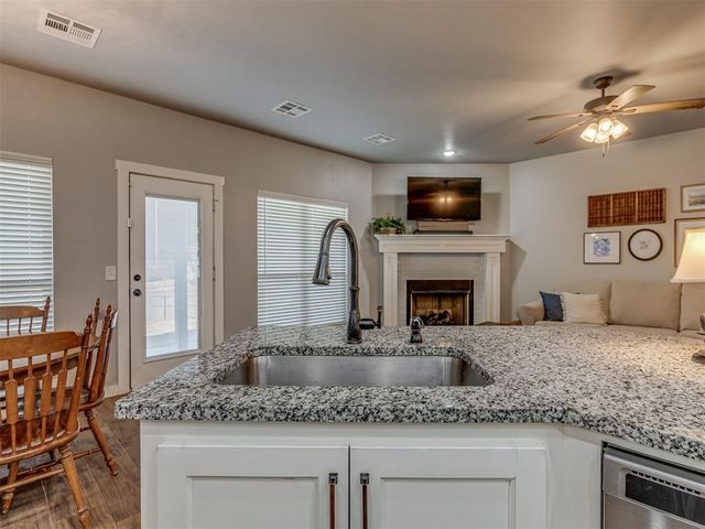 2172 County Street 2973, Blanchard, OK 73010