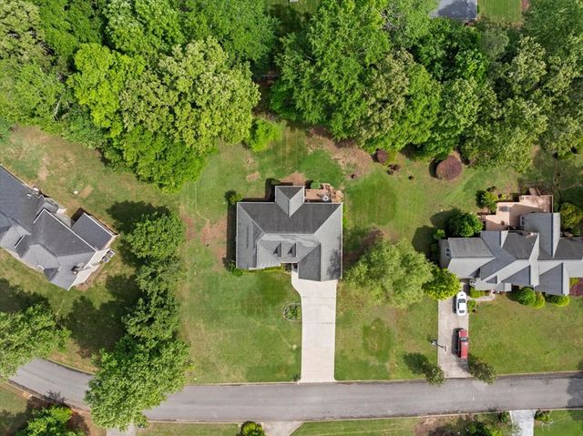 192 Gateway Drive, Rocky Face, GA 30740