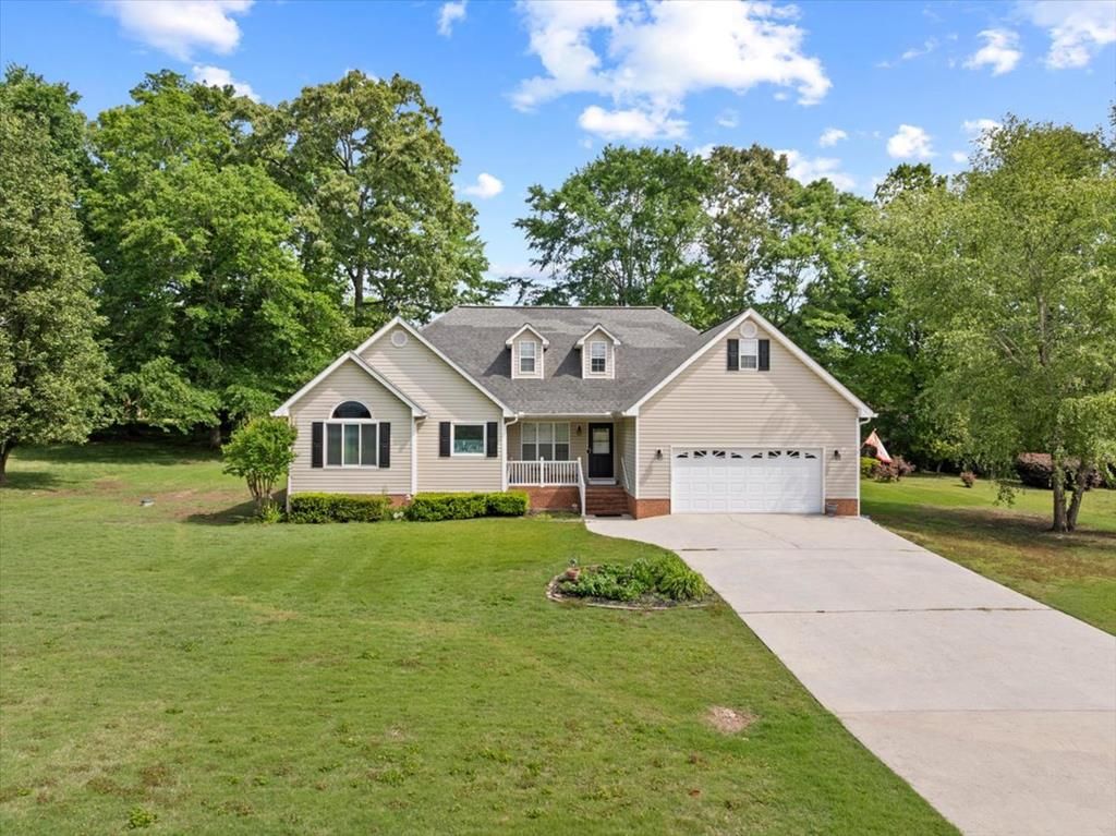 192 Gateway Drive, Rocky Face, GA 30740
