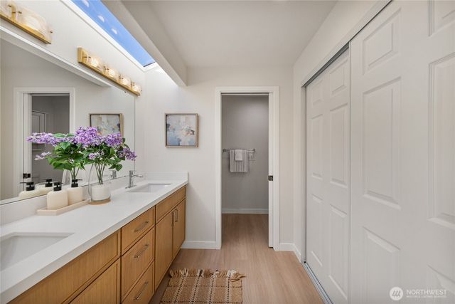 4727 155th Pl SE, Bellevue, WA 98006