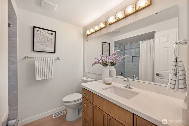 4727 155th Pl SE, Bellevue, WA 98006