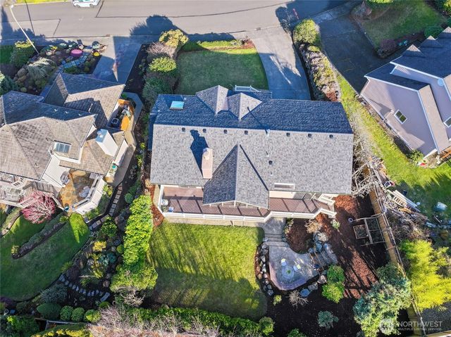 4727 155th Pl SE, Bellevue, WA 98006