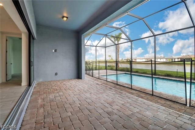 1856 Terreno BLVD, Naples, FL 34120