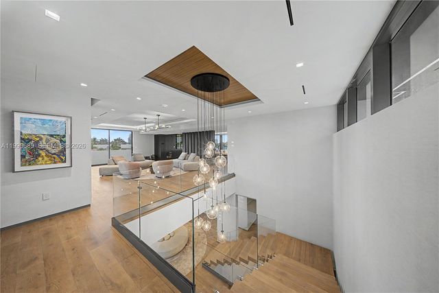 1400 W Lake Drive, Fort Lauderdale, FL 33316