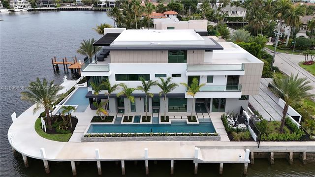 1400 W Lake Drive, Fort Lauderdale, FL 33316
