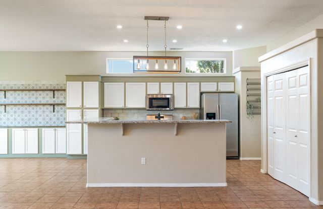 212 Riesling Road, Bernalillo, NM 87004
