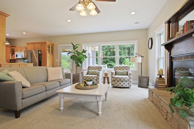 5200 N LOCUST GROVE CHURCH RD, Columbia, MO 65202