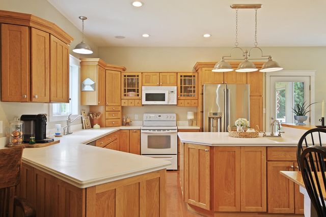 5200 N LOCUST GROVE CHURCH RD, Columbia, MO 65202