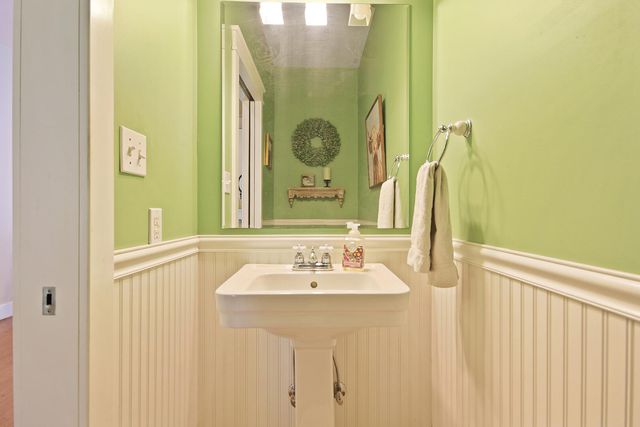 5200 N LOCUST GROVE CHURCH RD, Columbia, MO 65202